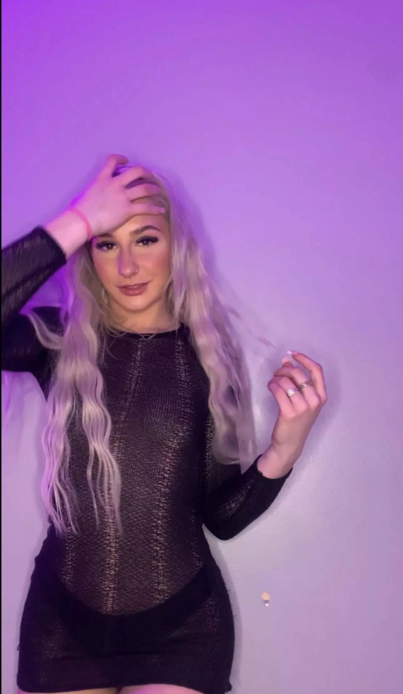 I think this is a classy outfit for 8teen opinions posted by Charming-Fact-9794