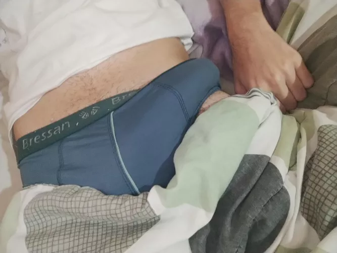 Just woke up  by mini_splatty