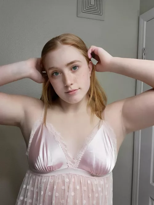 No one's ever online at this hour by evelynclaire_xoxo