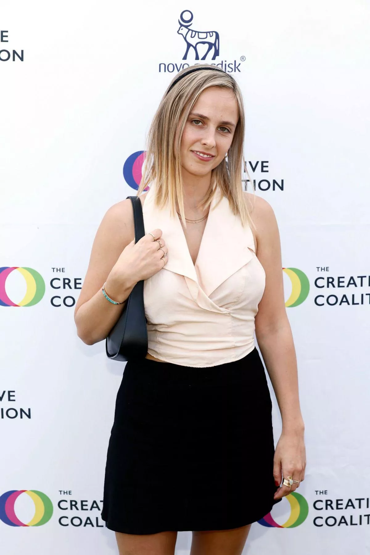 Pauline Chalamet posted by Vaginatarian_Tounge