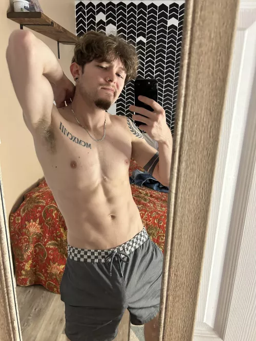 Shorts be stretchin  by Bgdk98