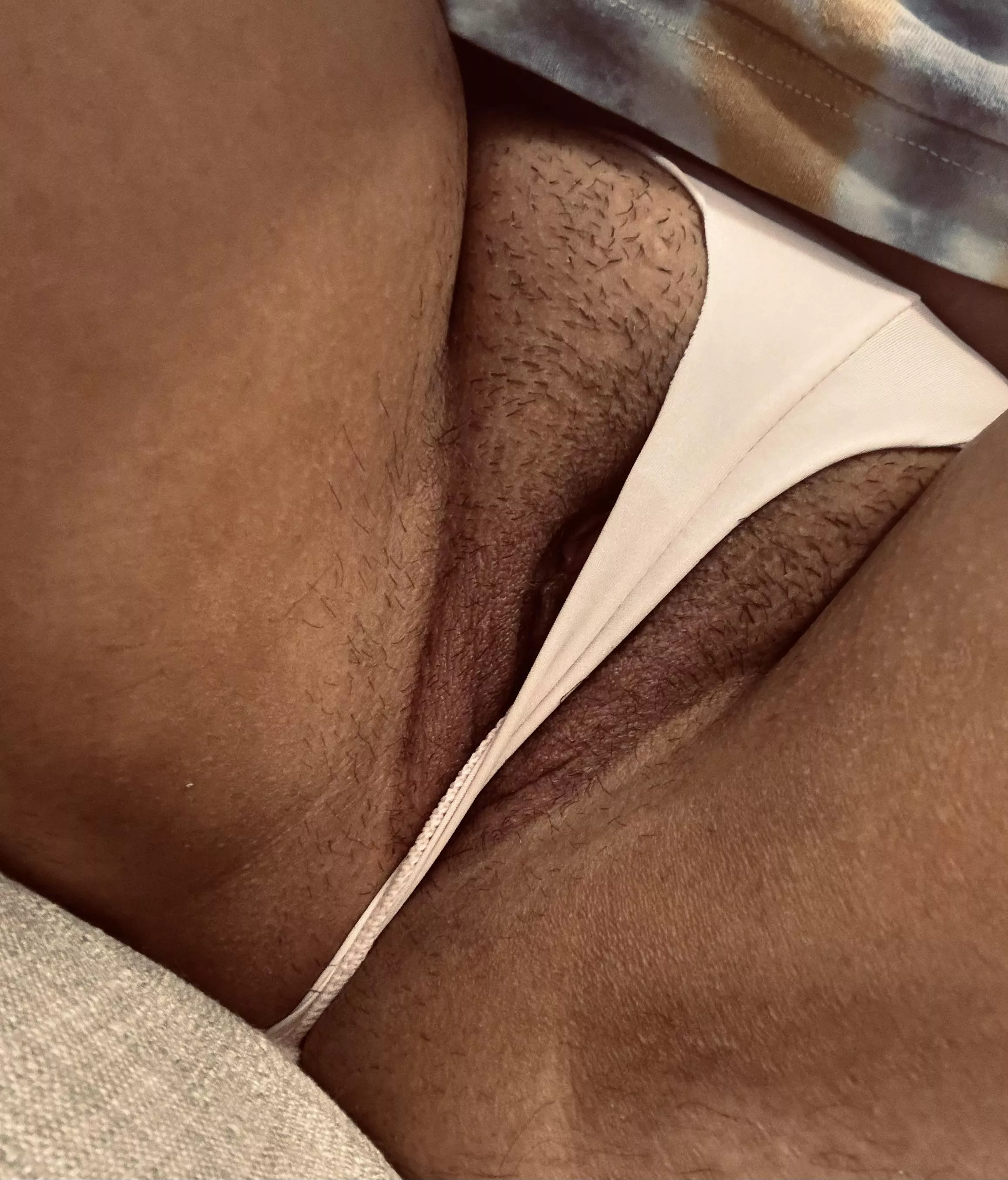 Skinny panties, thick pussy posted by Isabellathenurse