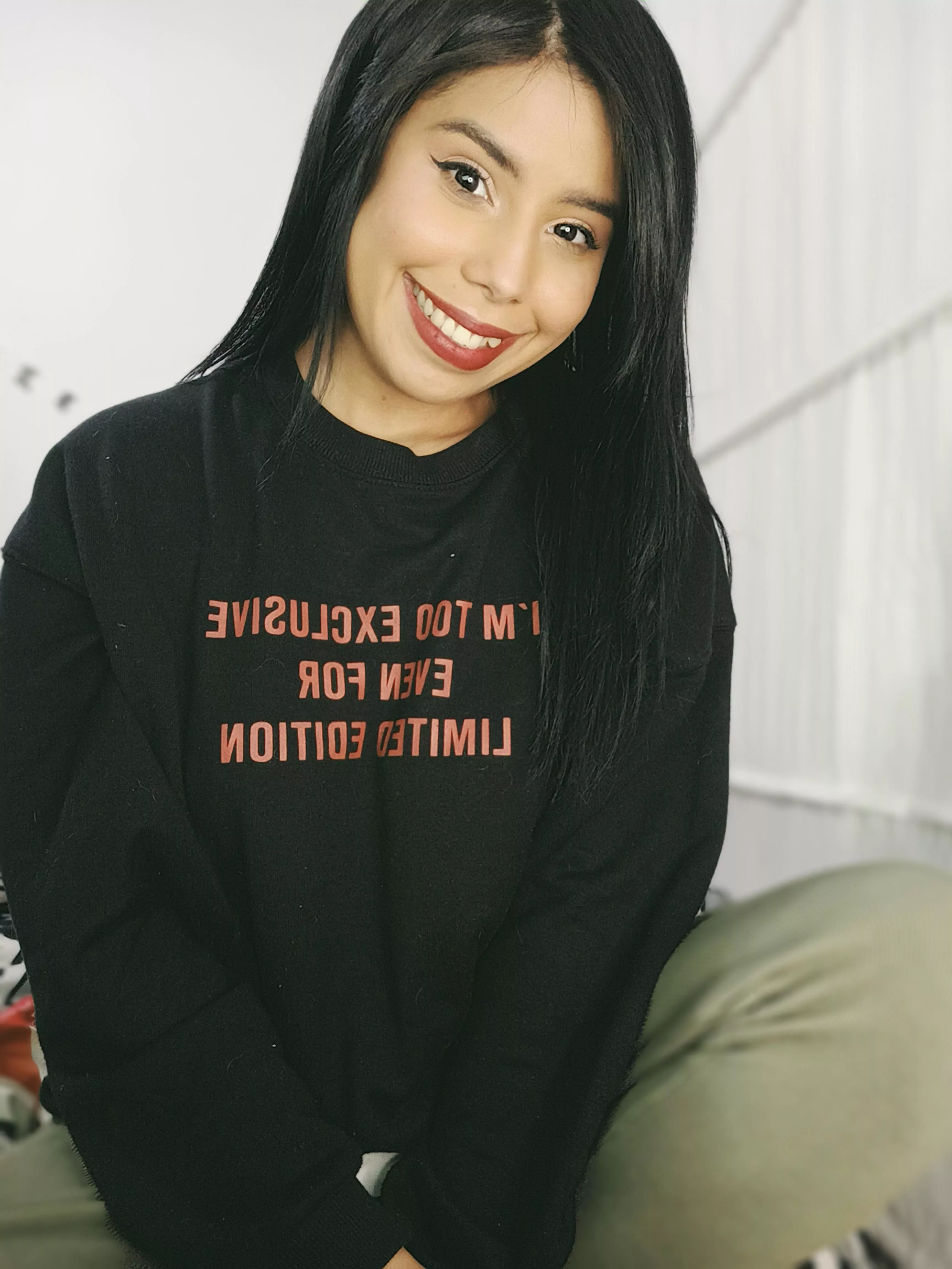 Smile without makeup posted by miley8192