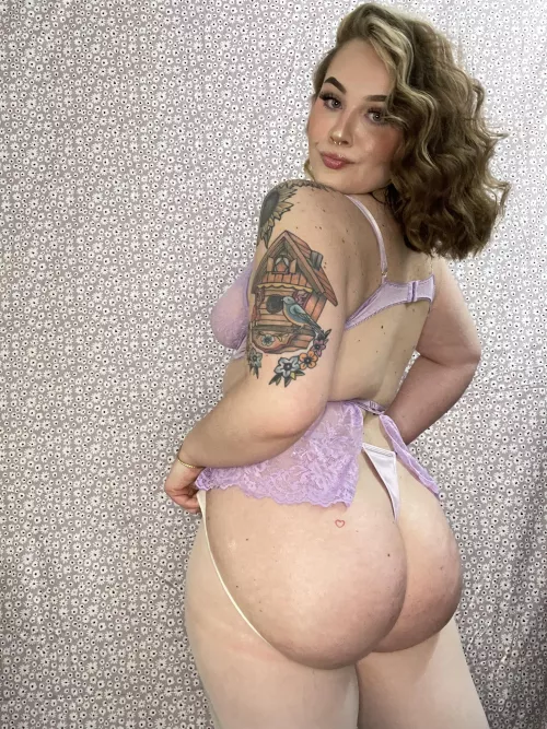 thicker than a snicker by lulbabymar