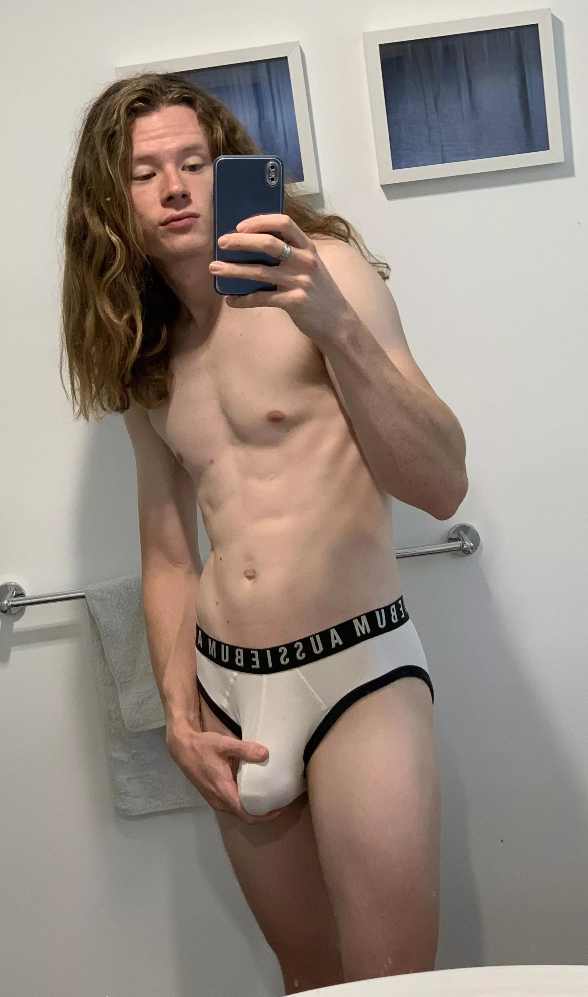 What did you notice first posted by bulgedking