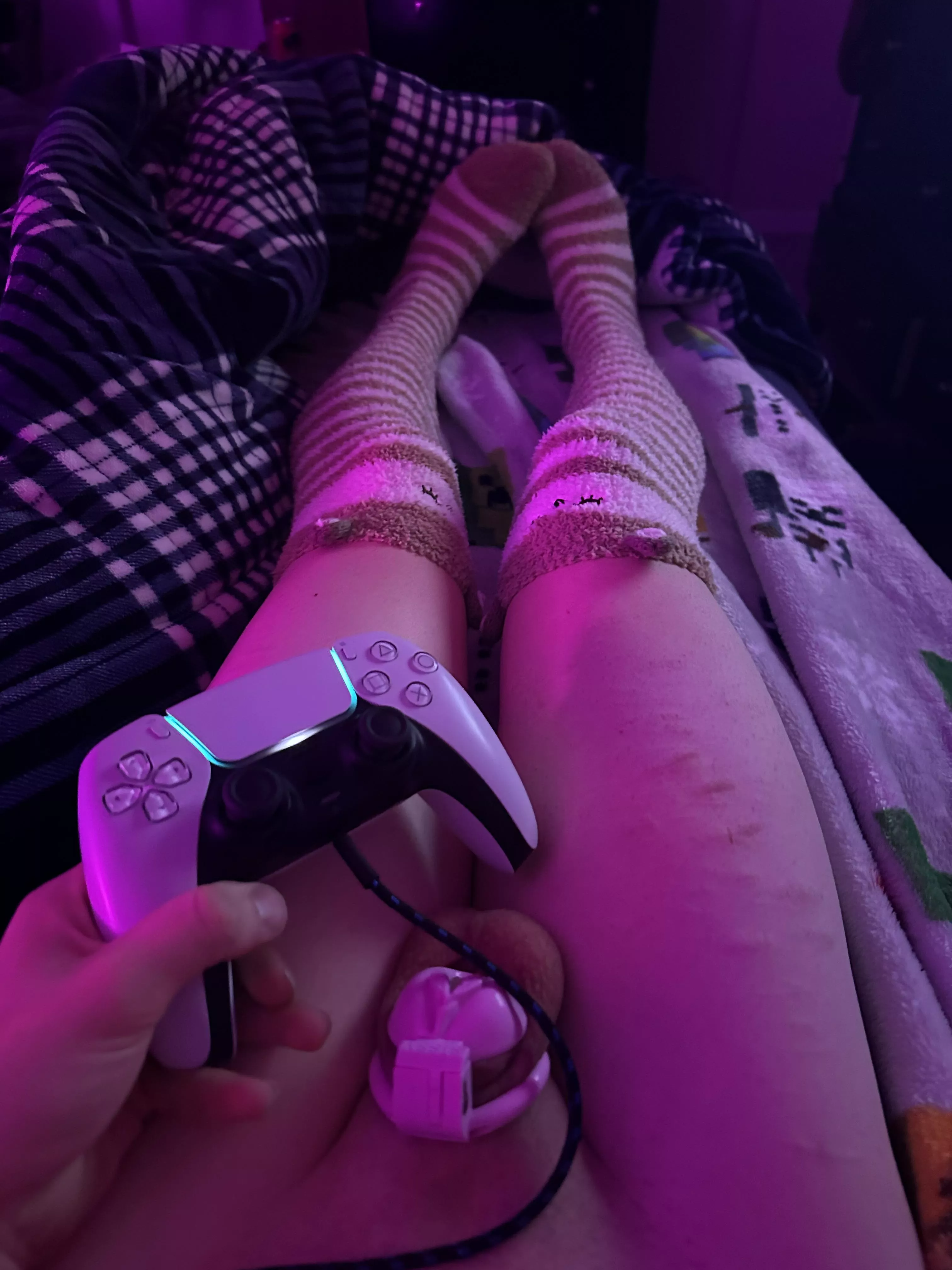 Would you let me win? 😘 posted by Environmental_Ad_970