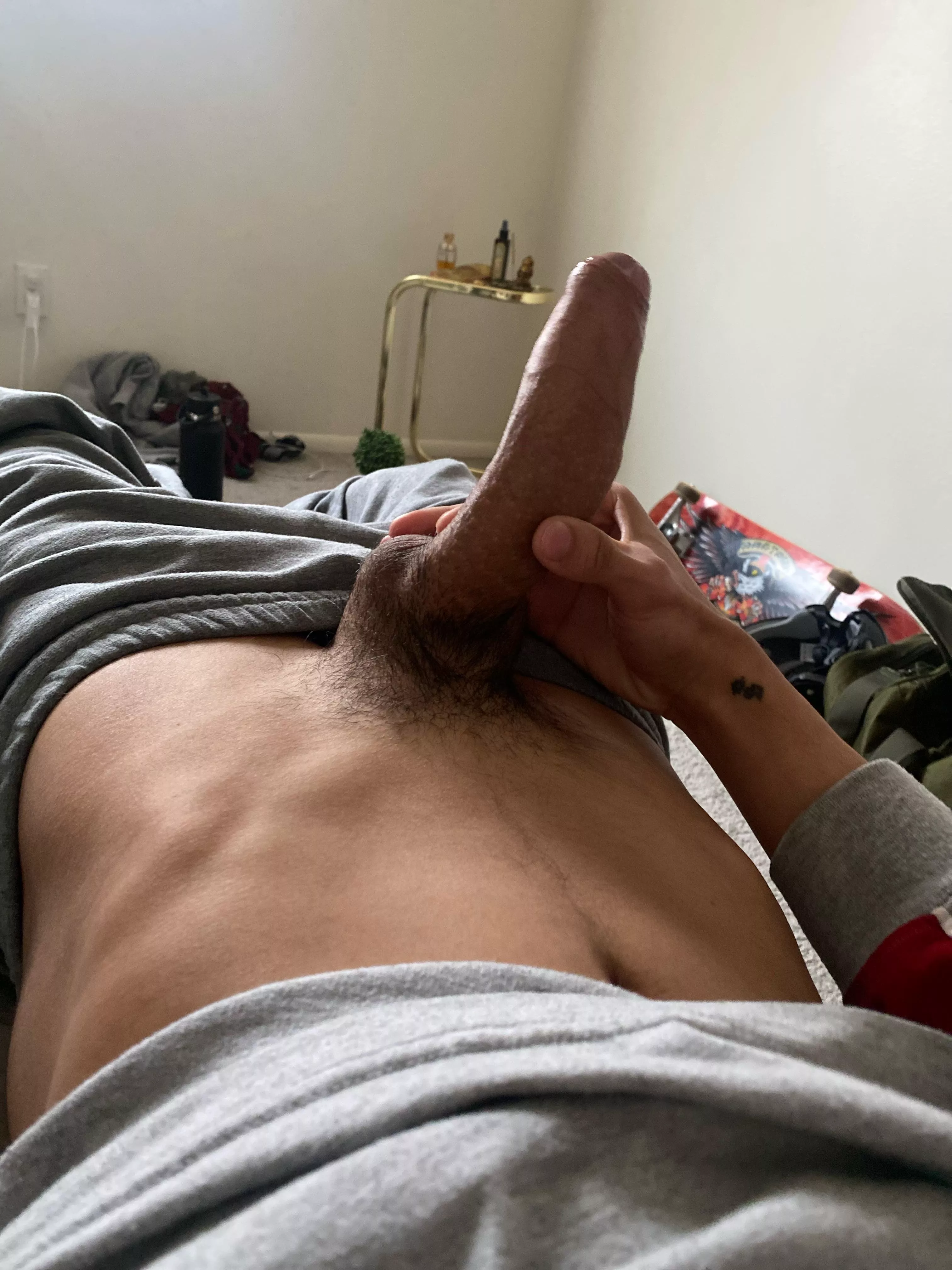 18 hmu Josenaurto posted by IllustriousAd515