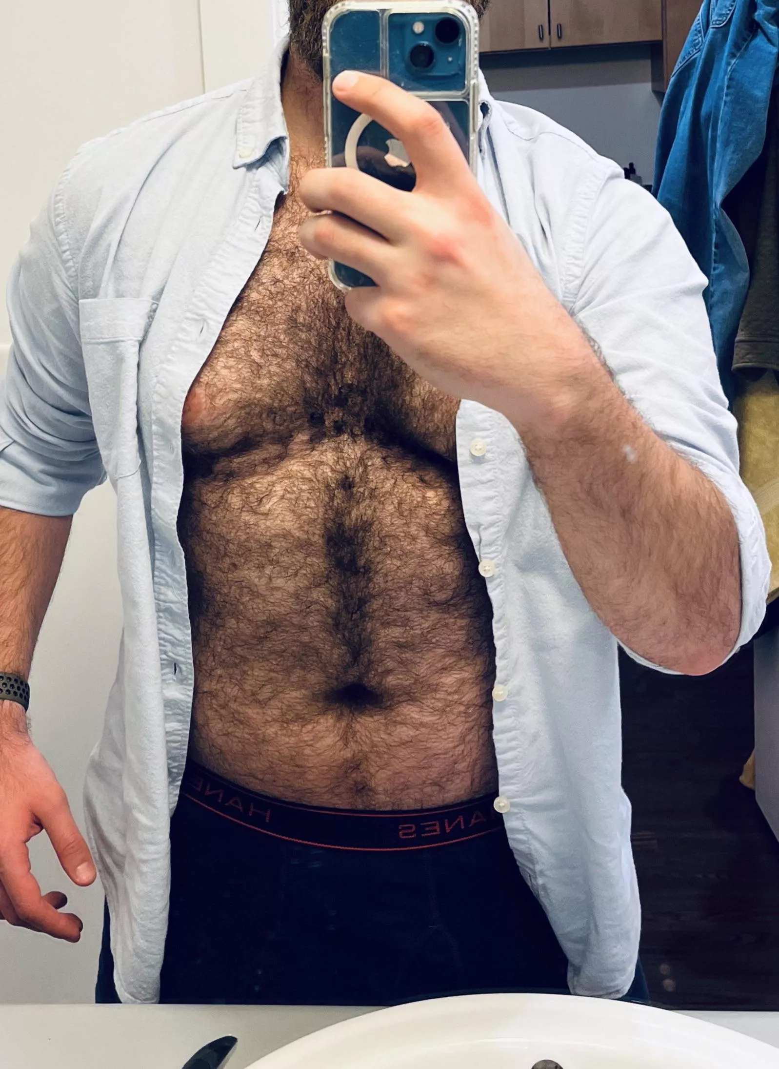 32 hairy daddy for 18-22 athletic boys. Must share face pic. @chris_rivers136 posted by Gullible_Working7571