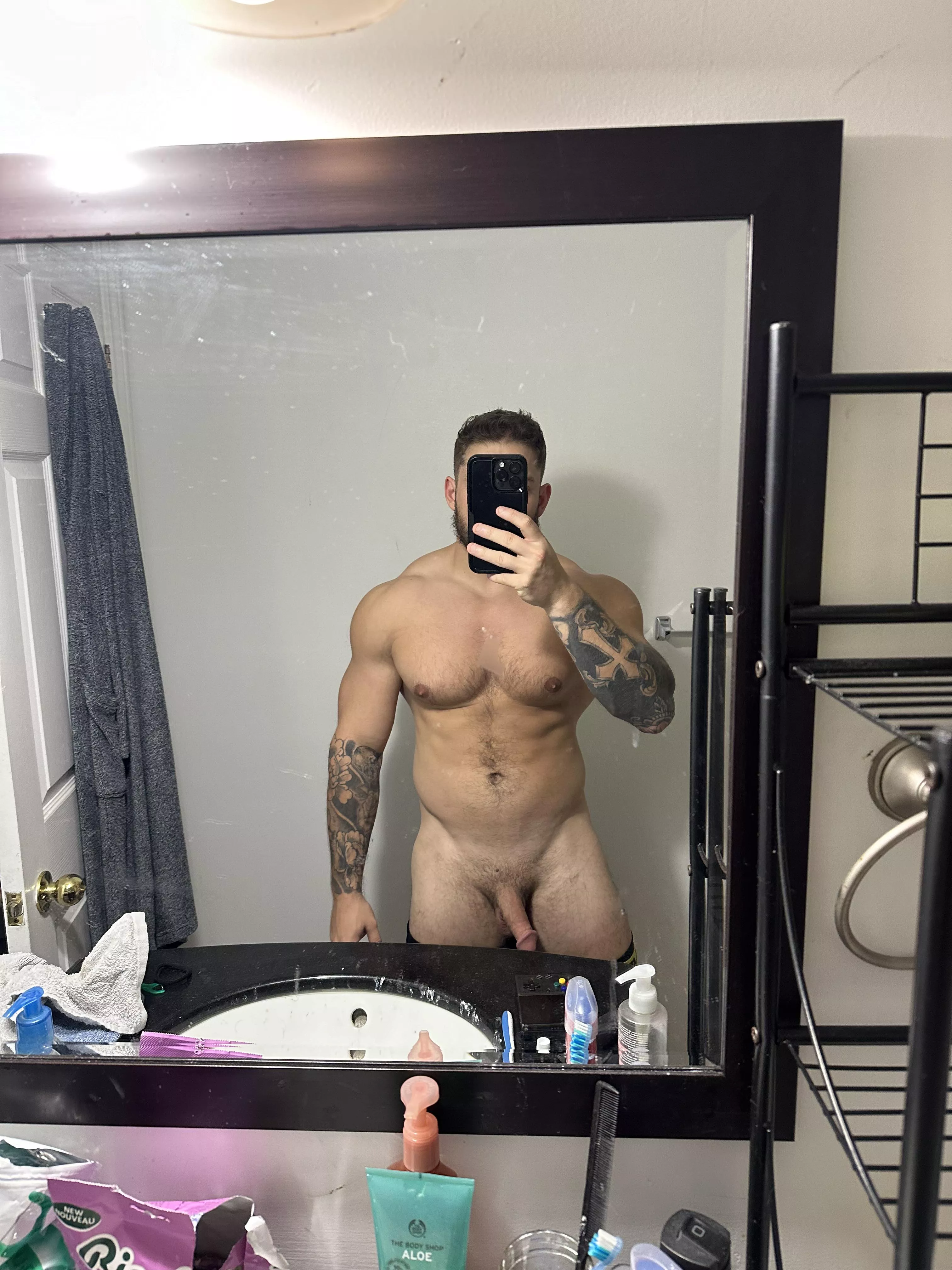 Anyone up? posted by moreweightsmoredate