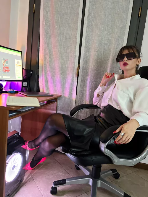 Black stockings and leather skirt = perfect secretary 🖤 by MelisaGirl