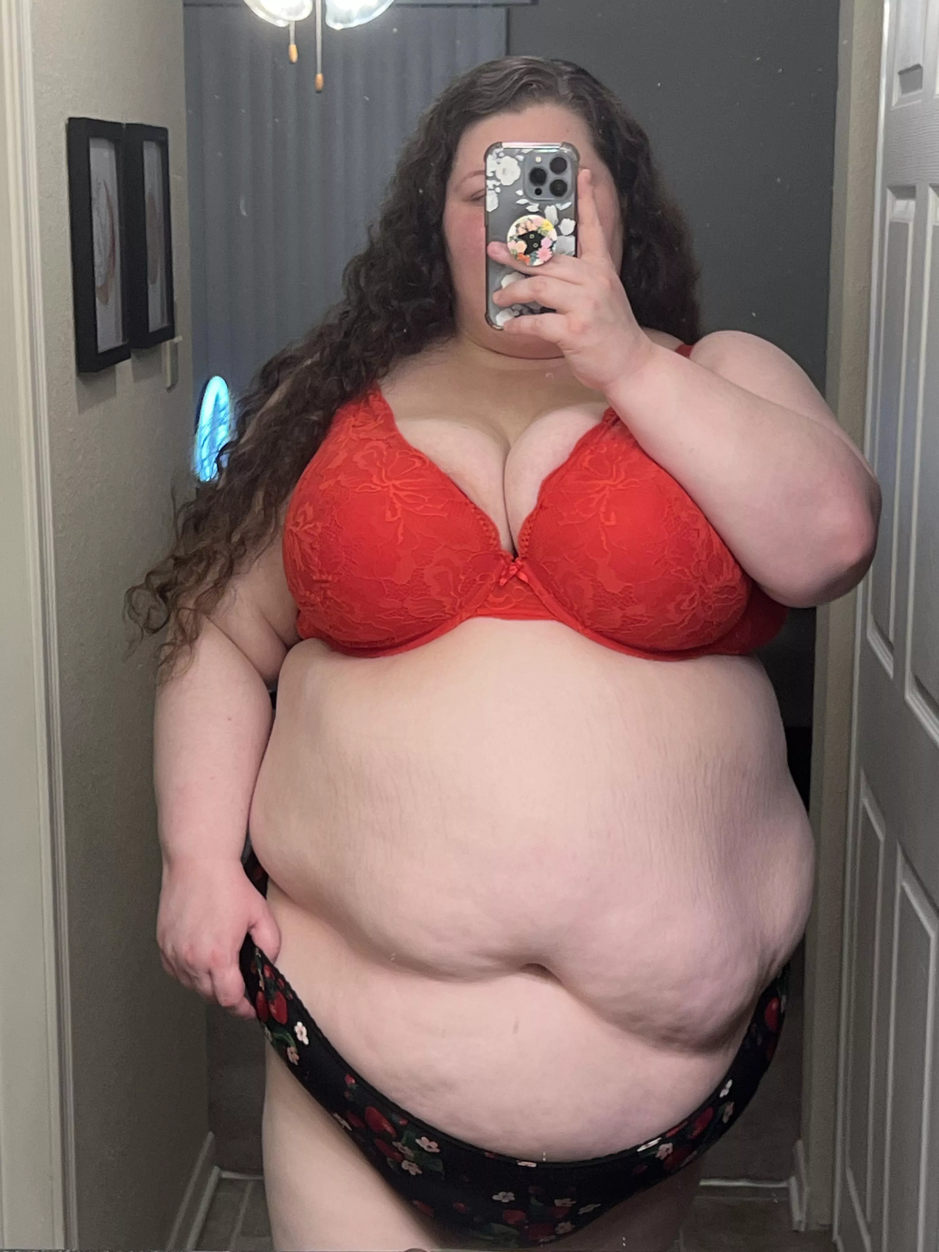 Could I be your dirty little secret? posted by arealhandful