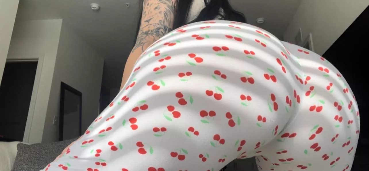 Do you like cherries? 🍒 posted by Independecyy