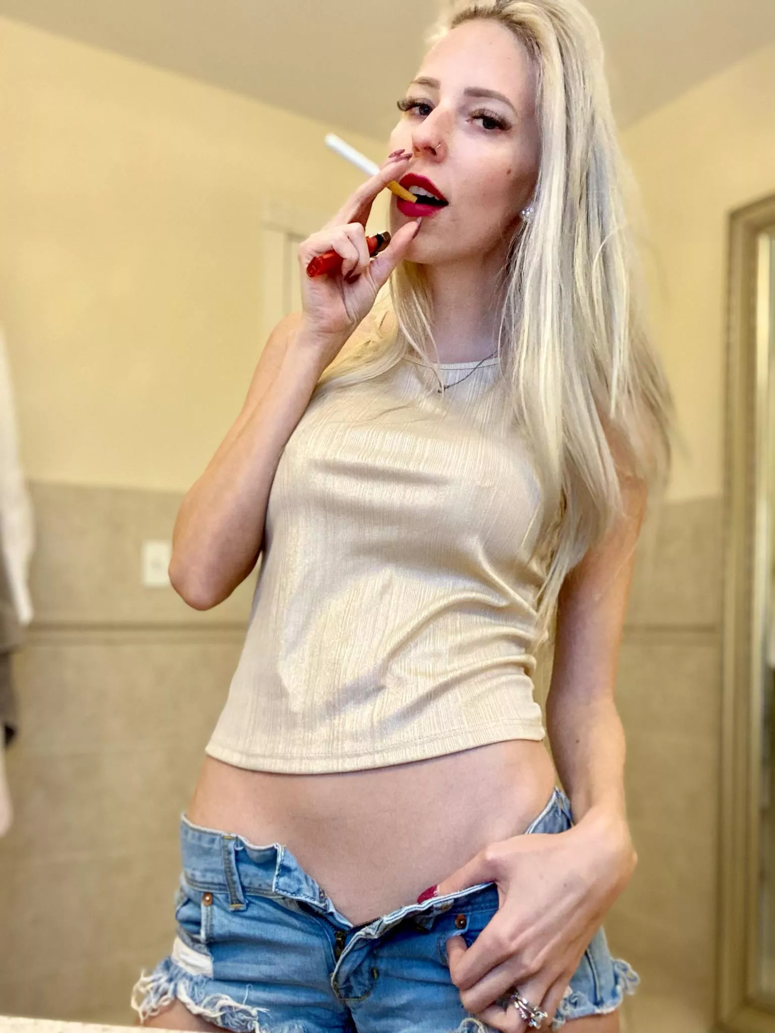 Do you mind if I smoke ;-) posted by jjmich8008