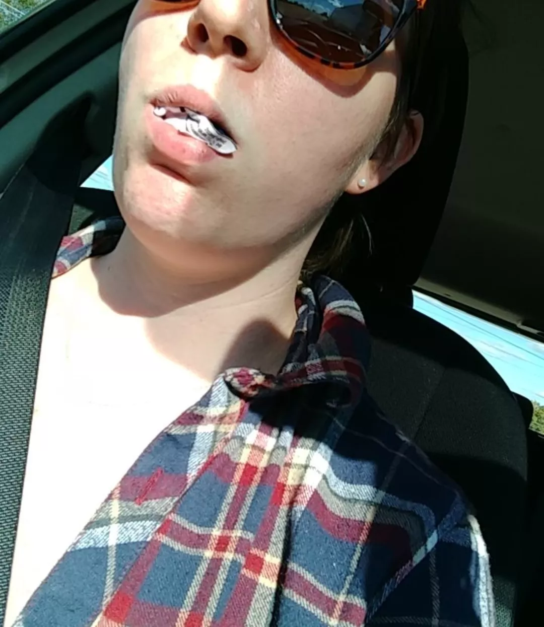 Driving home with her panties in her mouth posted by Pir8Rbrts2