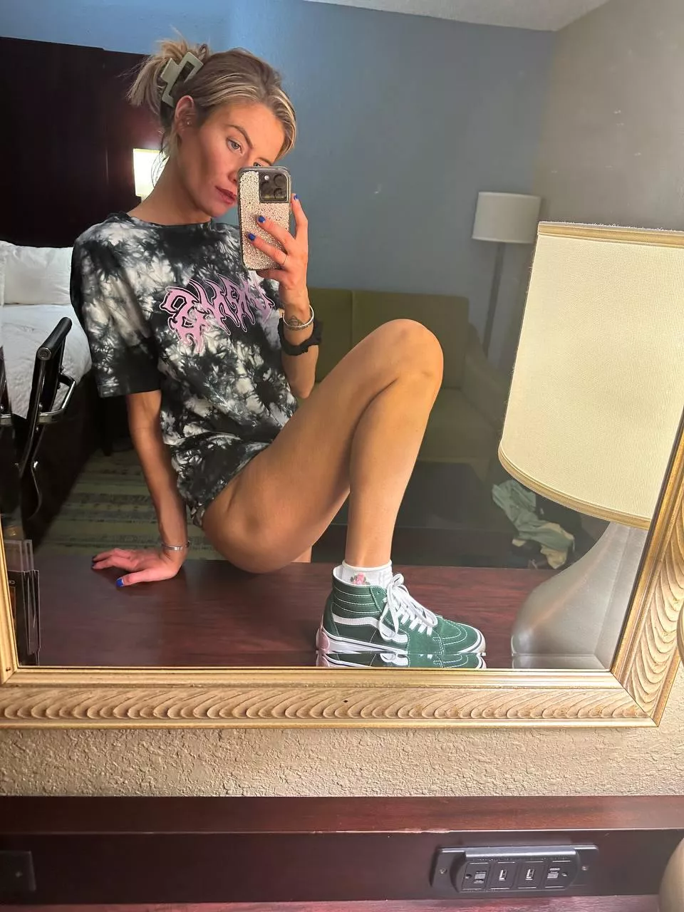 [F] I wish I could run my marathon naked posted by milf_jennaxoxo