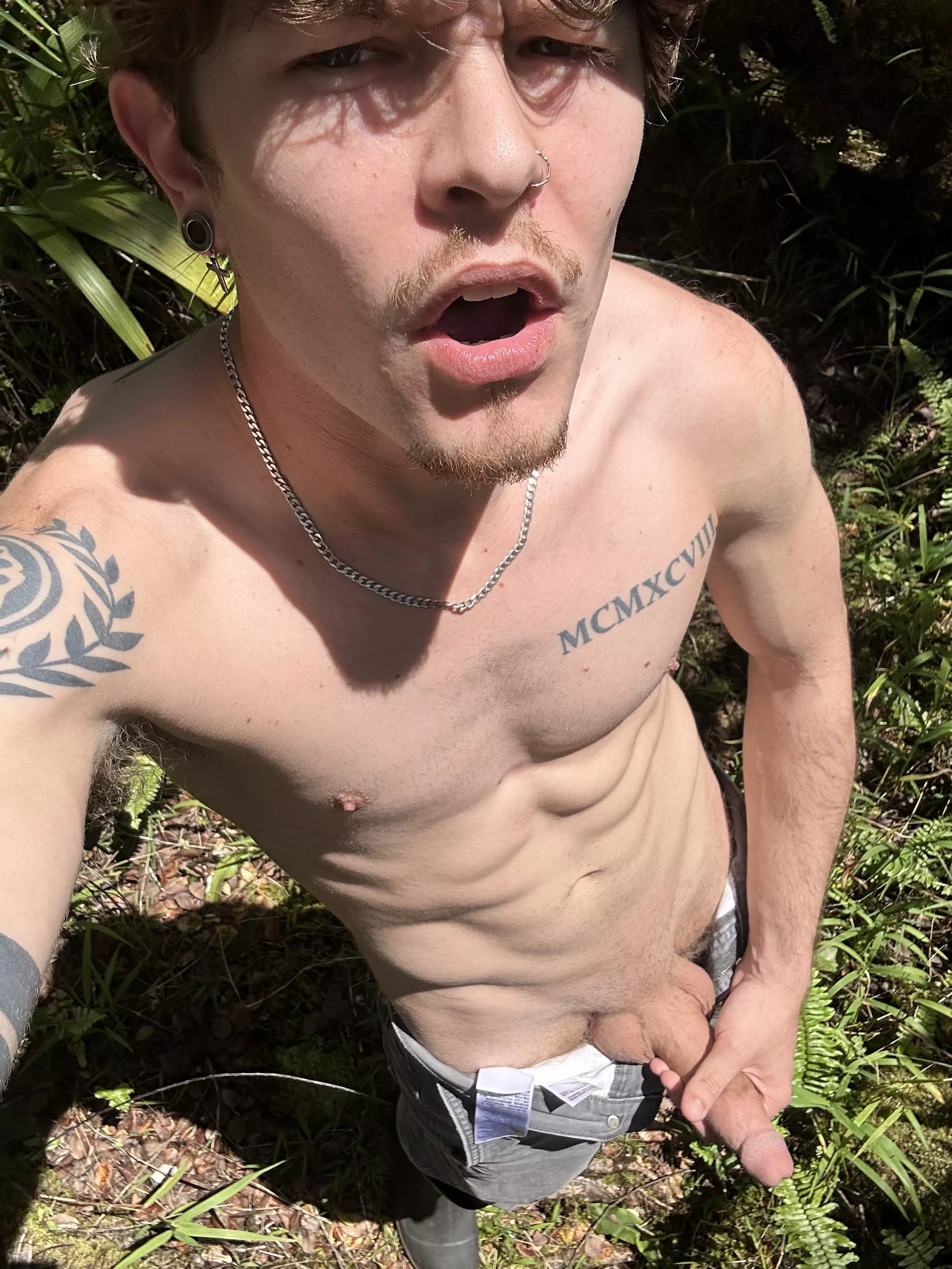 Fun in the sun ☀️  posted by Bgdk98