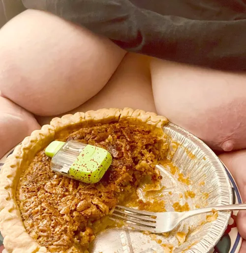 Happy Pi Day (3/14), my lovelies!! [F] by coffeelovingmama