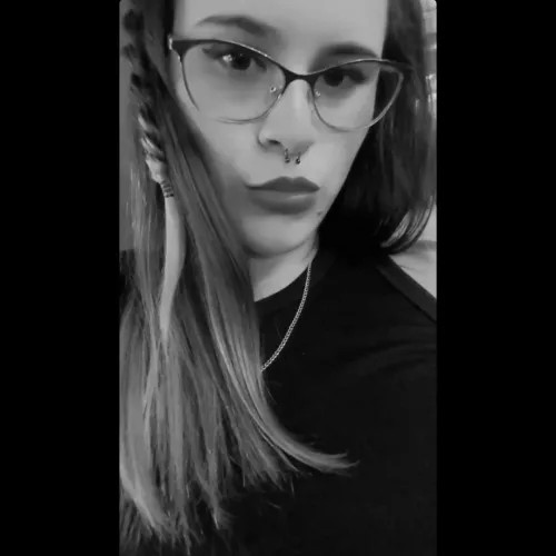 Hello love, I would like to meet you and play caient by Eveliindaa