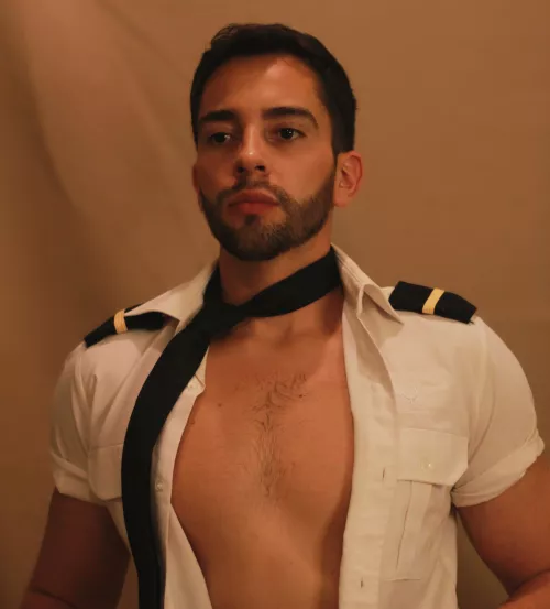 Hi I’m Andrei, 25 from Mexico 😏  by vipandrei