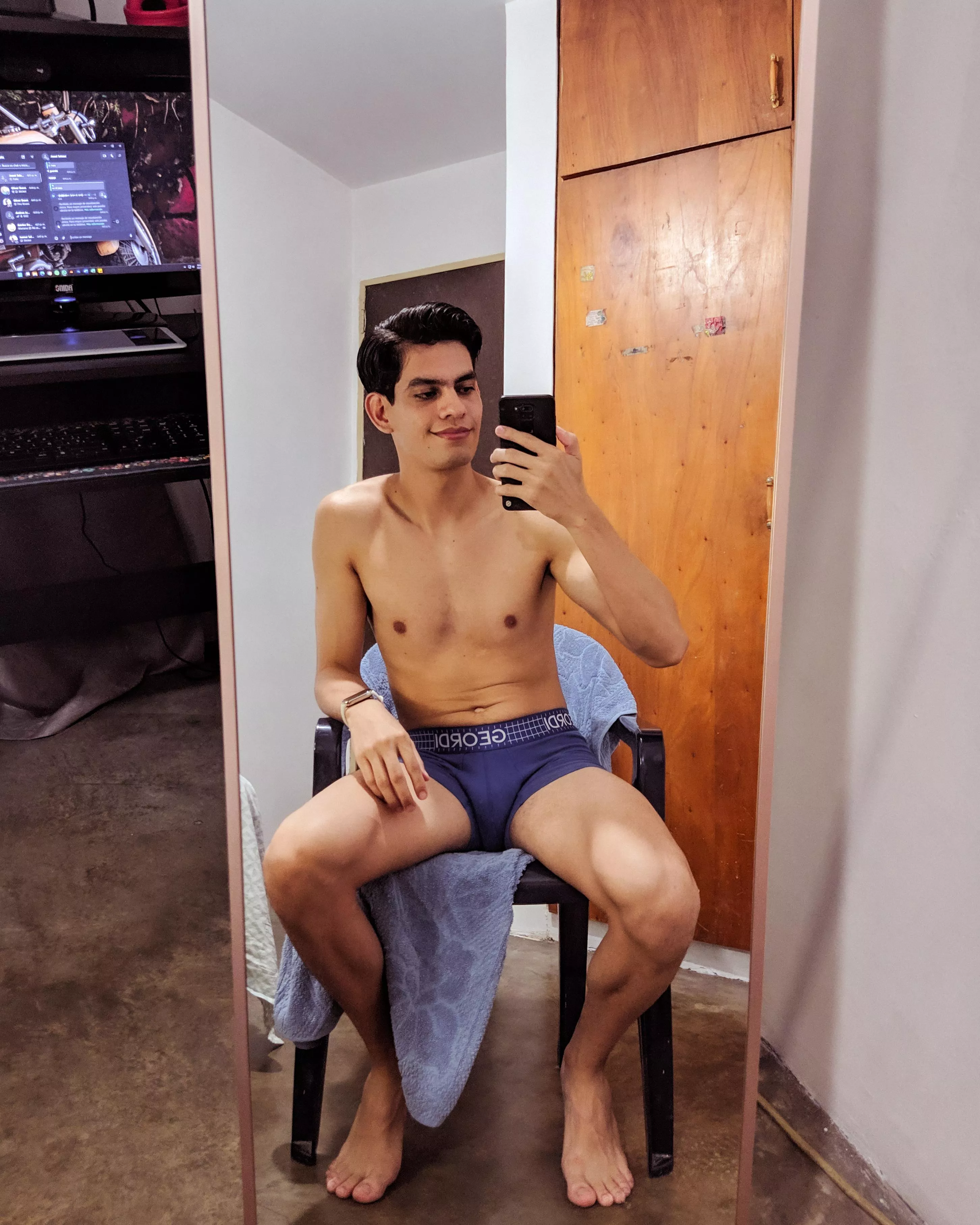 hola 👋🏼 posted by martinrincon