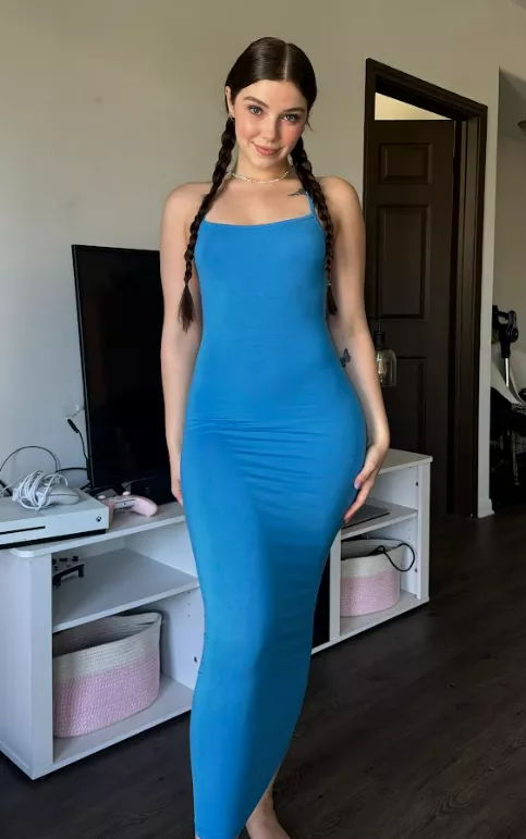 If you found me wearing a dress like this, would you invite me for a date? posted by TwirlPoodleParfait