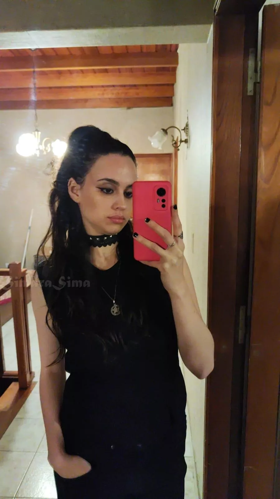 Last night 😋🖤 posted by simarasima