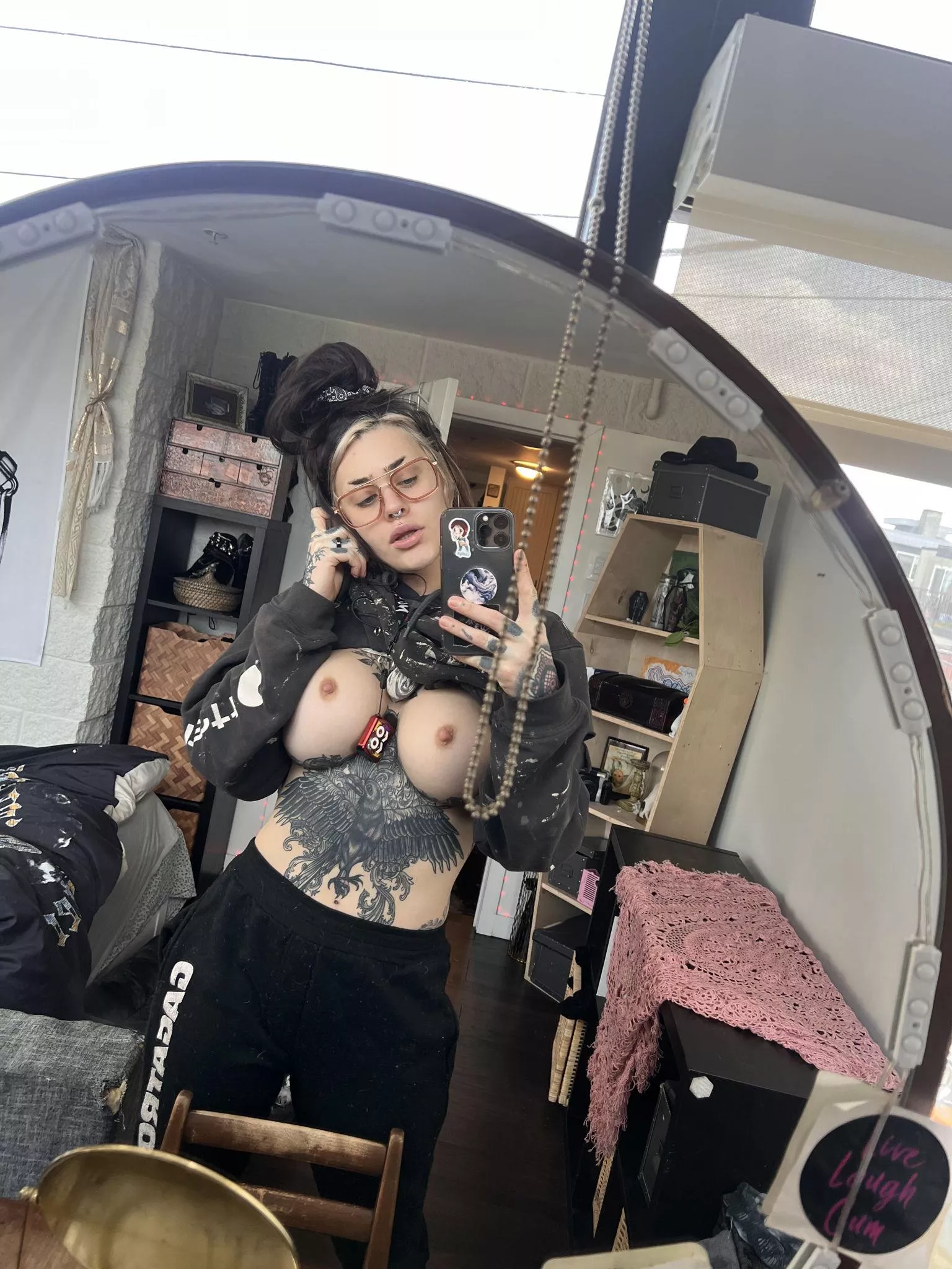 lets have some fun :) posted by sarahmoonsuicide