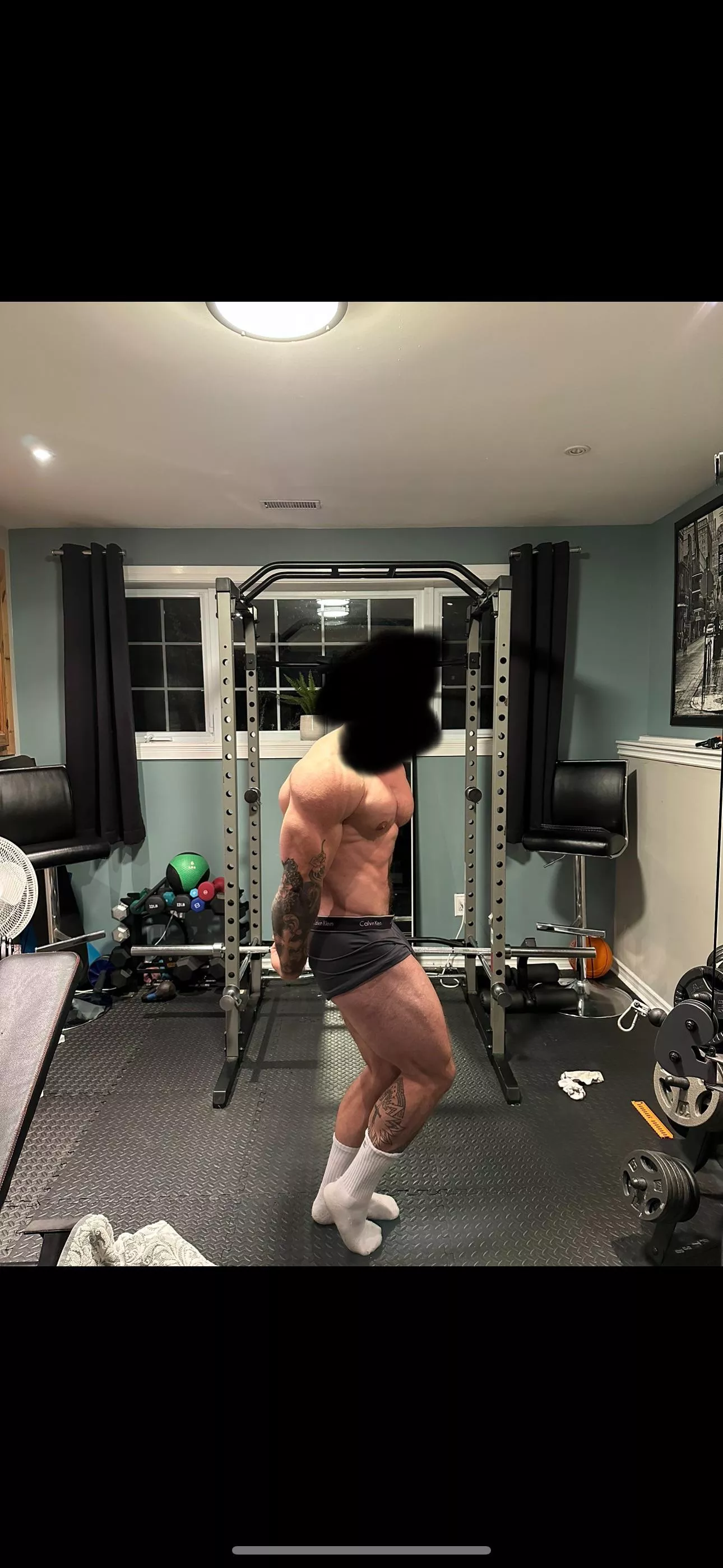 (M) old prep pictures lmk if you like shredded or bulked posted by moreweightsmoredate