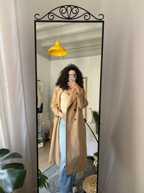 Pointing in the right direction! by VeronicaxBee