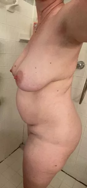 Sag before shower posted by Frisky_Vanilla