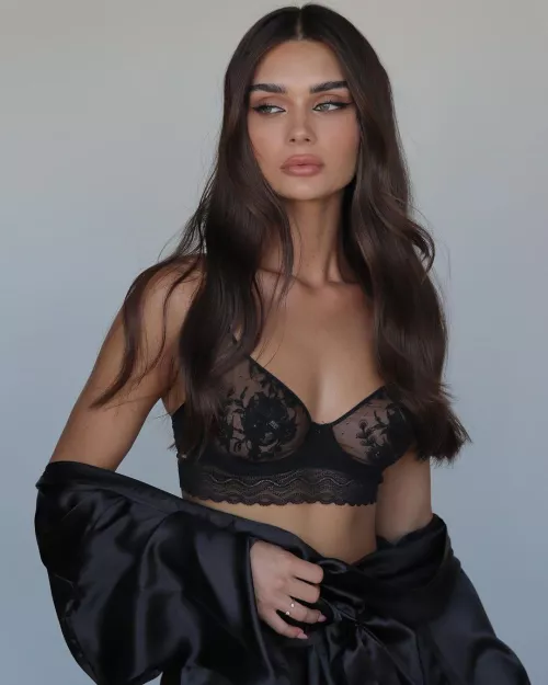 Shelly Ukolov by Grand_MasterSexay