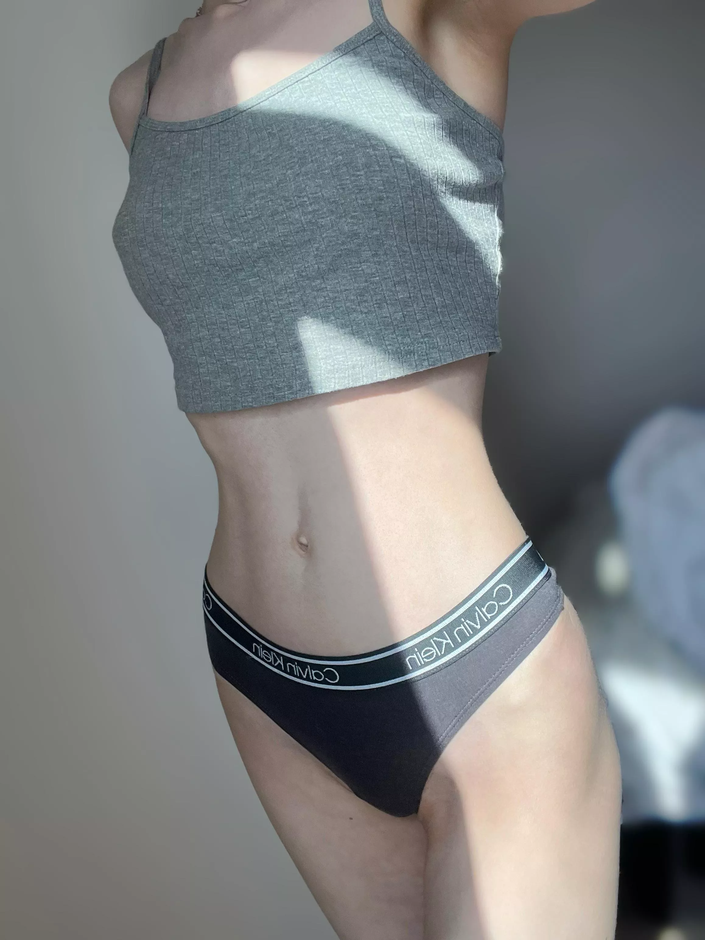 Skinny 🤍 21 y/o posted by SexyLinnea