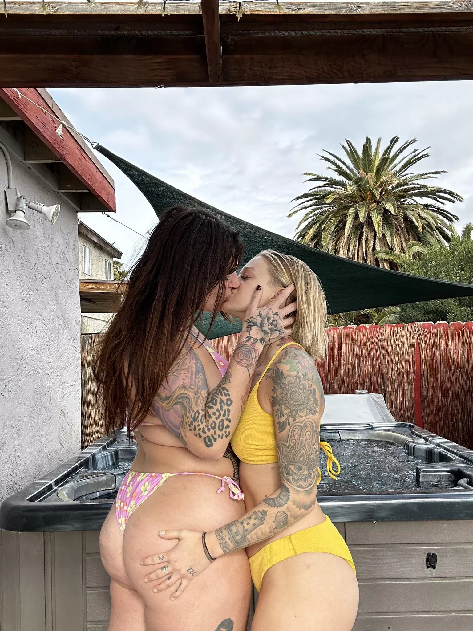 sweaty makeout seshes are our fav posted by friendshiphullabalo_