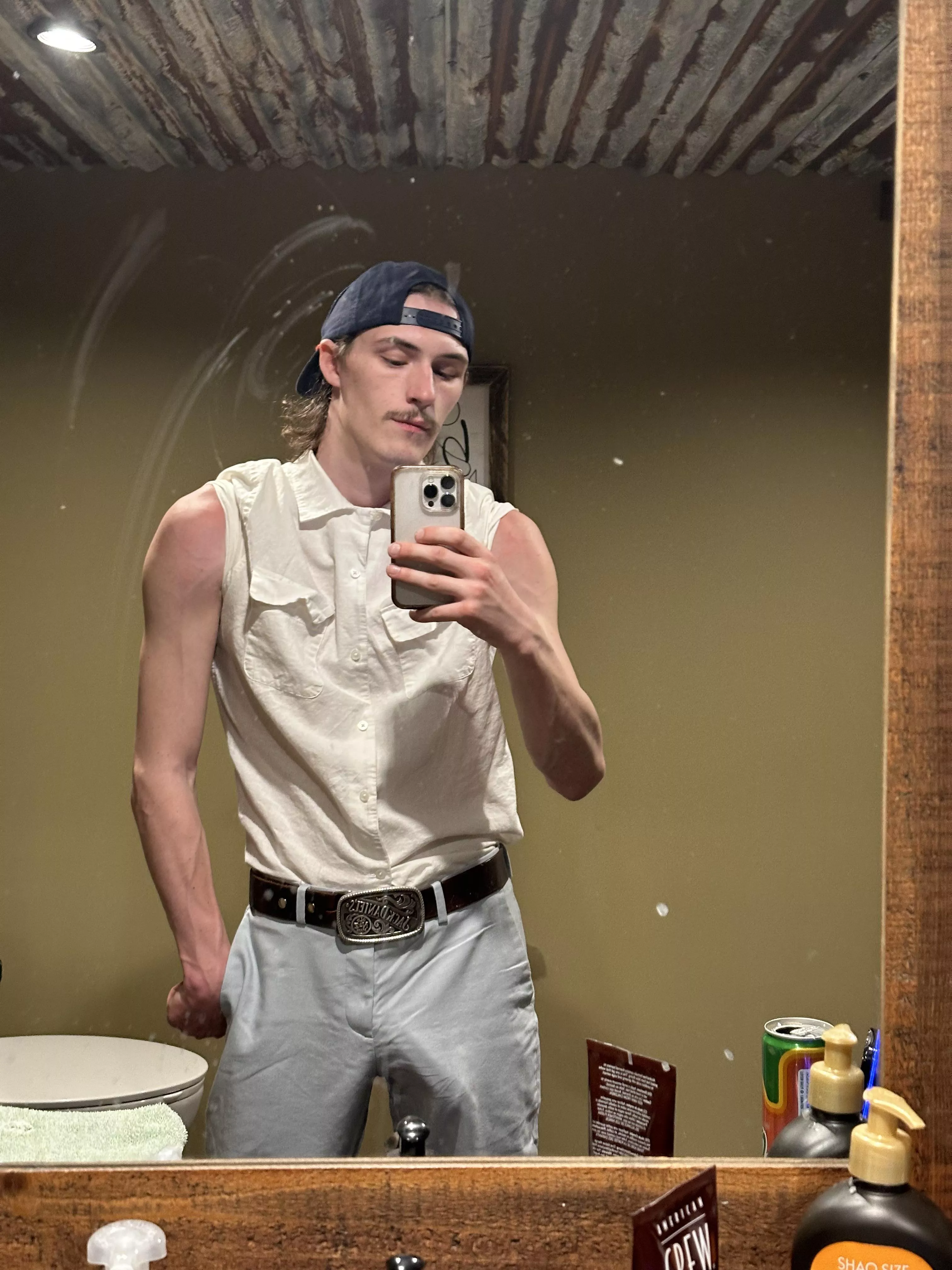 Too much outline for a wedding? posted by redneckbwc