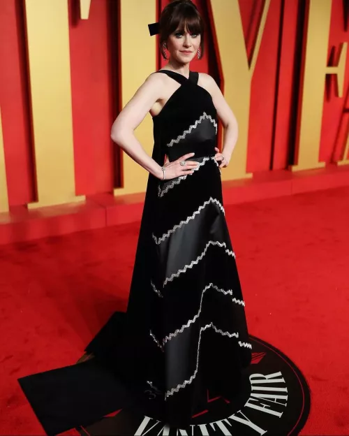 Zooey Deschanel  by ControlCAD