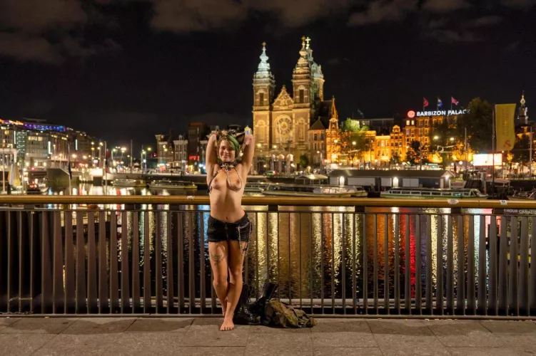 [19] Cuban queen touring Europe by EstablishmentWeary38