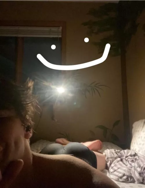 20, Hmu hot boys with a pic by specogecko123