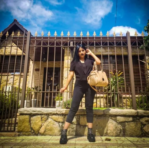 a little photo for a little woman  by Tough_Romita_69