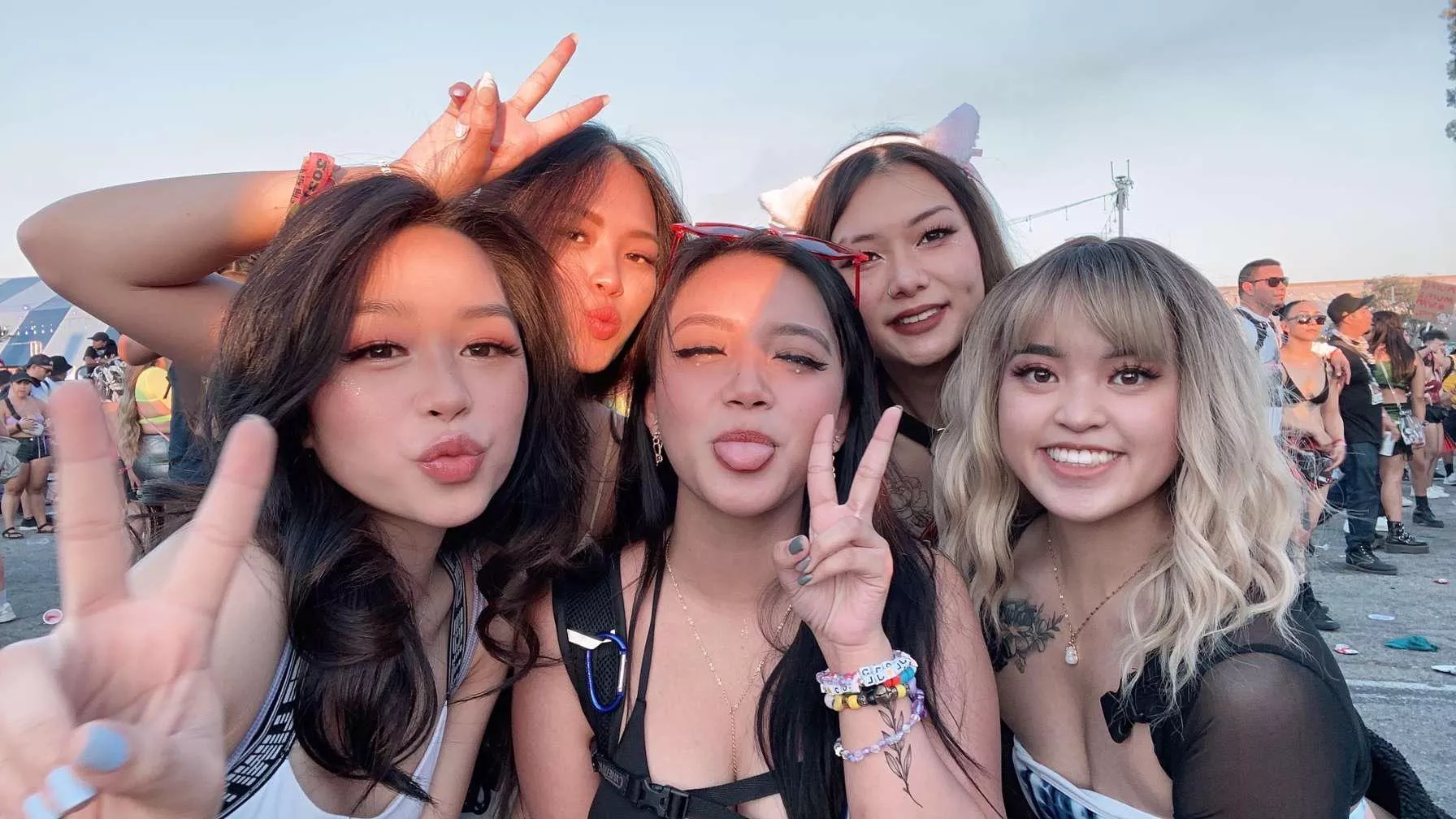 Choose your rave bae 🥰 posted by poignantkitten