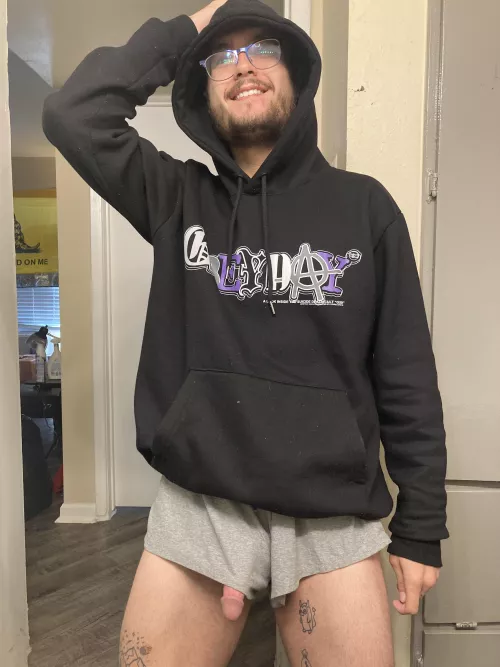 Dick out & I walk around like I don’t notice 🙈 [23] by honamp