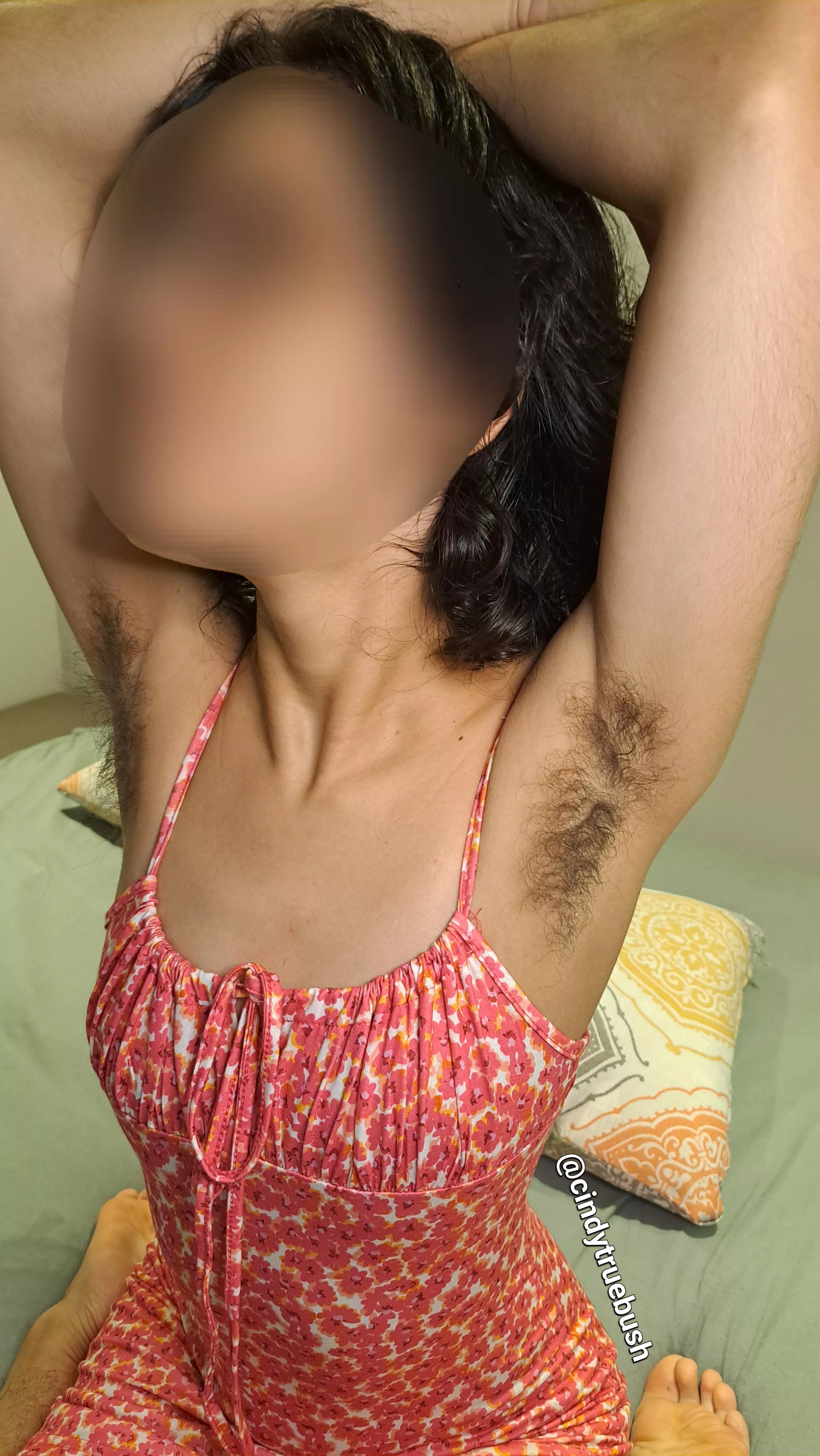 Displaying my long hairs 💗 posted by Cindytruebush