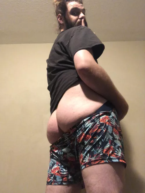 Don’t mind my dump truck 🛻🍑 by boobsmegee98