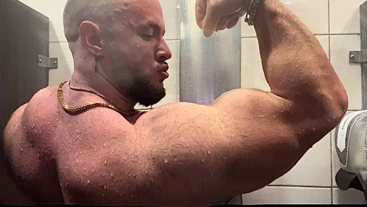 Evening Minions (32)(m) posted by Damiantheone96