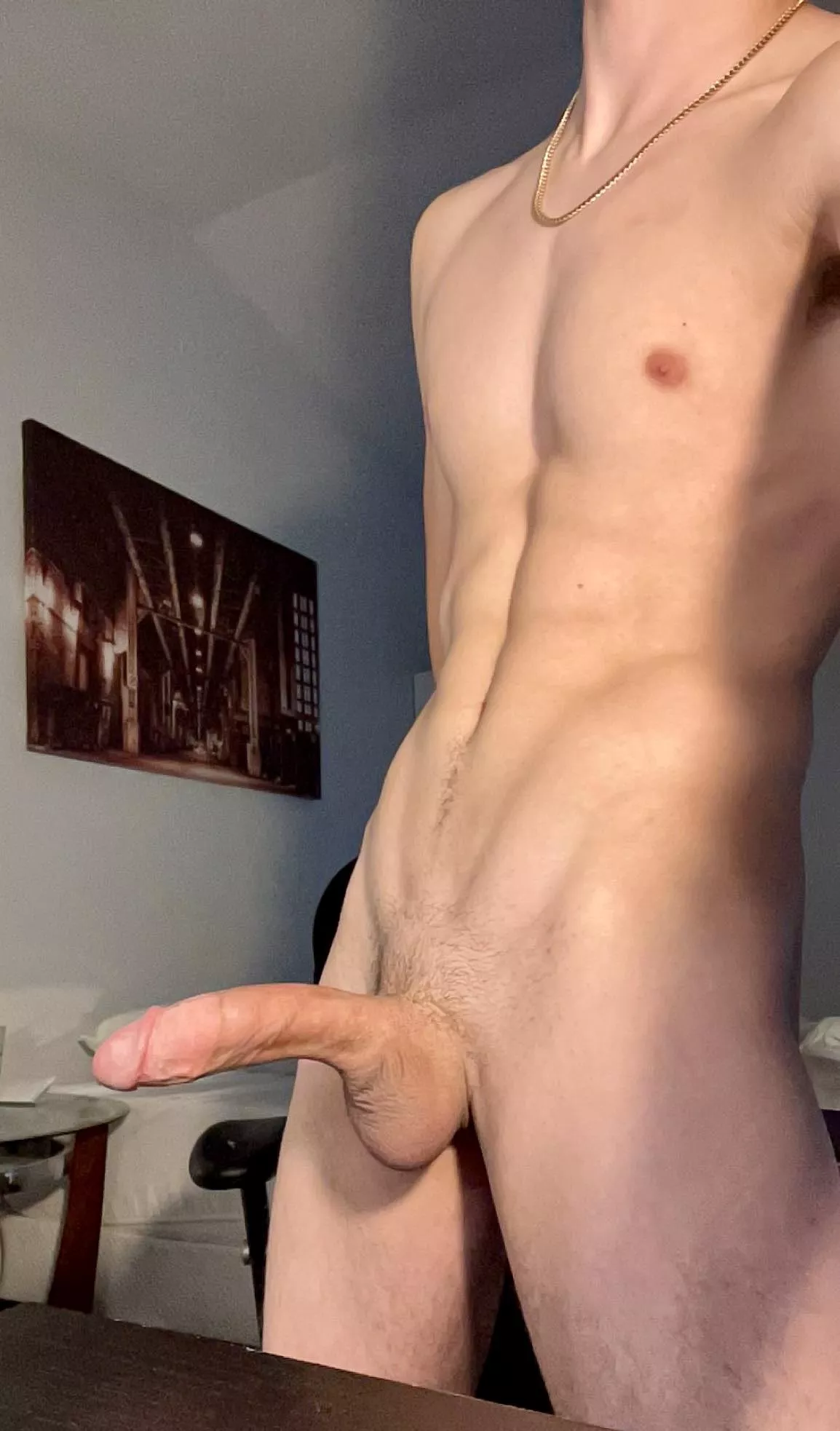 Fresh out the shower  posted by hypnotictaco48