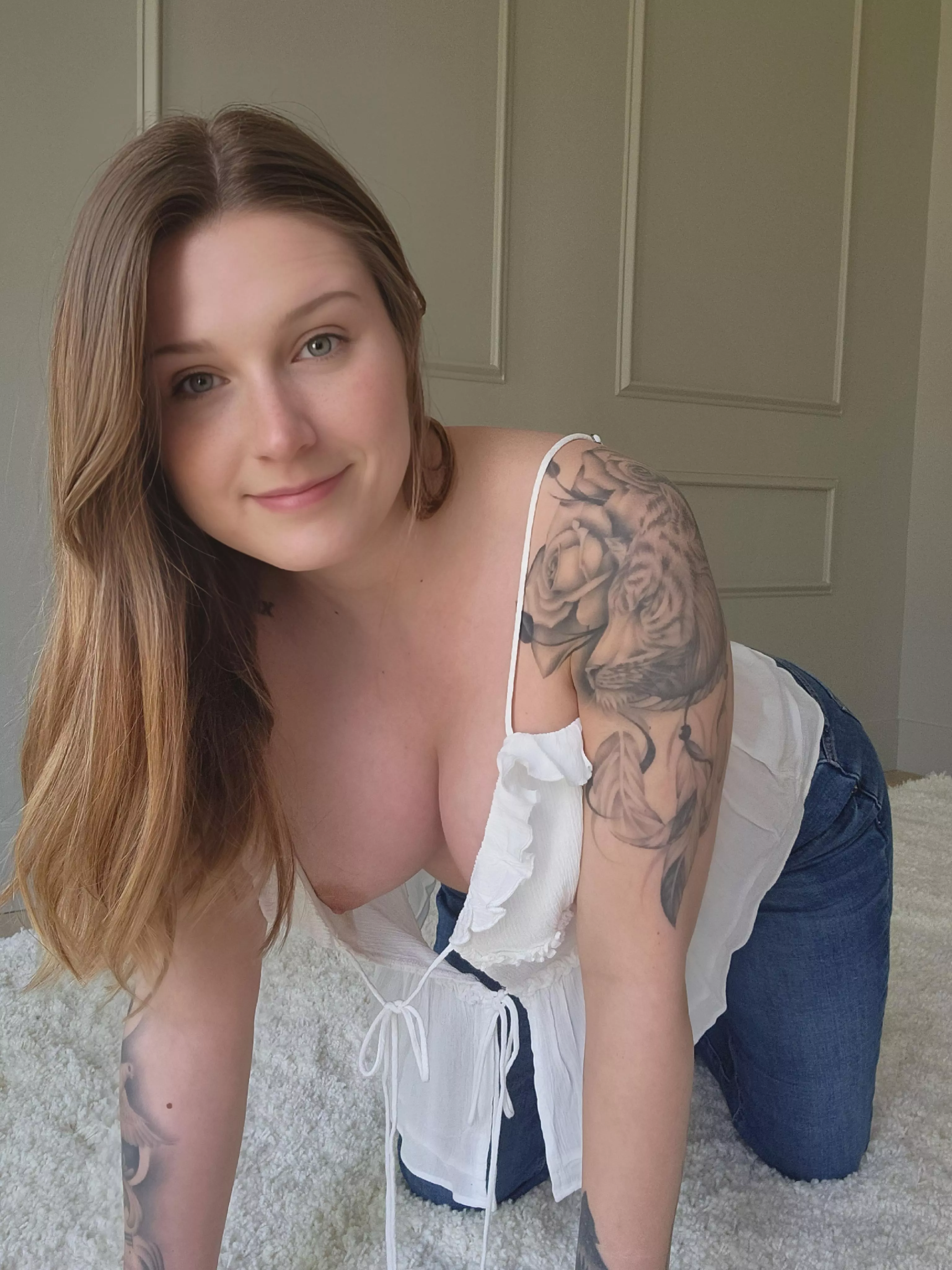 Happy to catch you looking  posted by reign_rellic