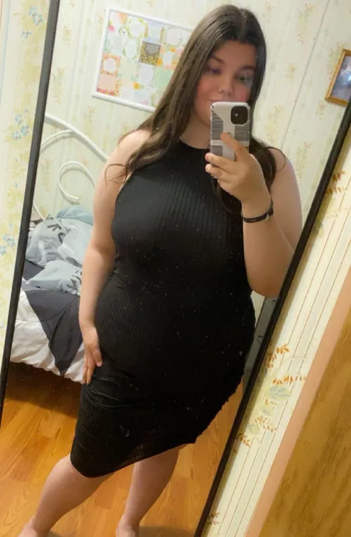 Hello 😚 by cassieg_