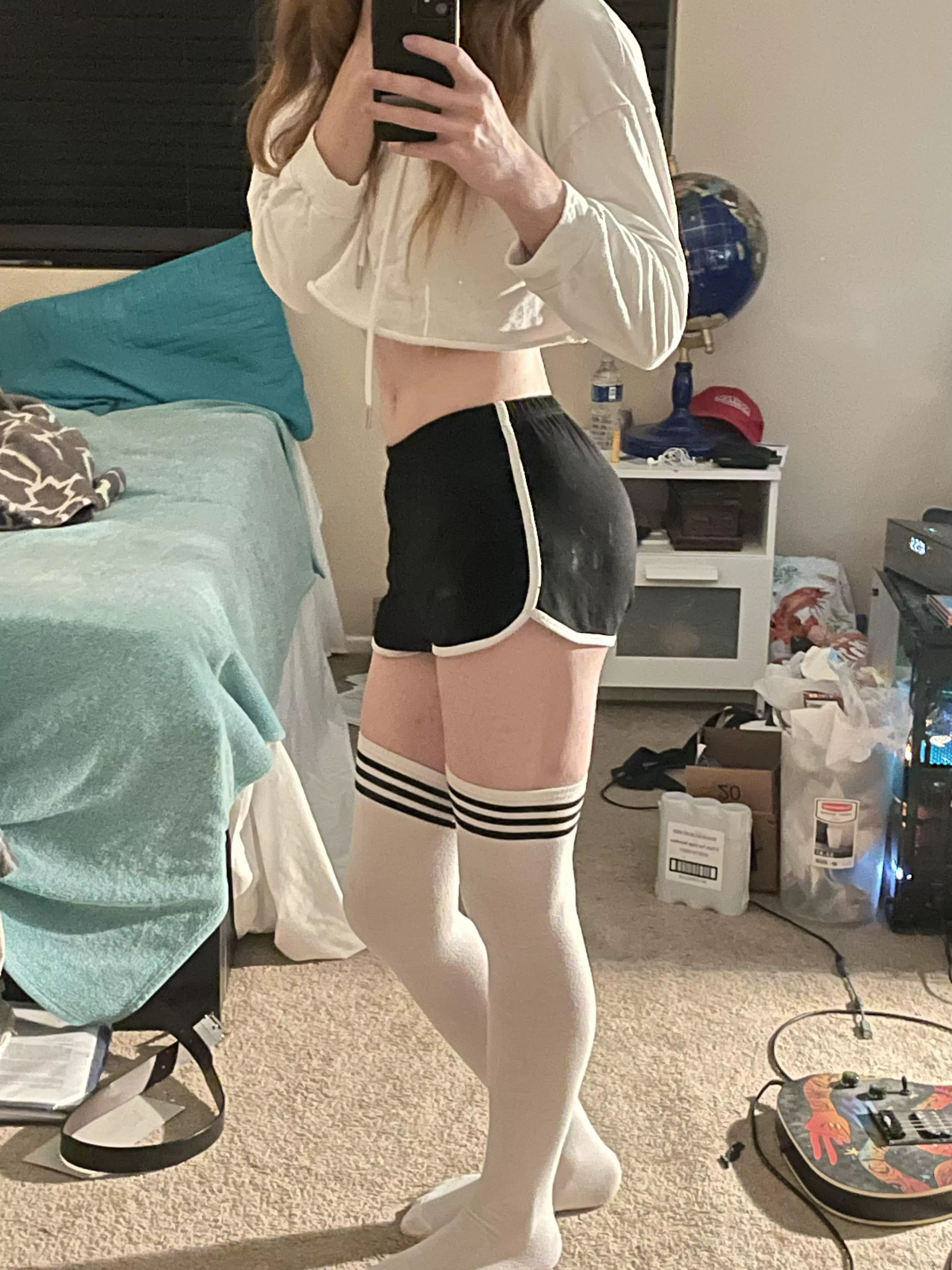 Hi cuties c: posted by Snazz__