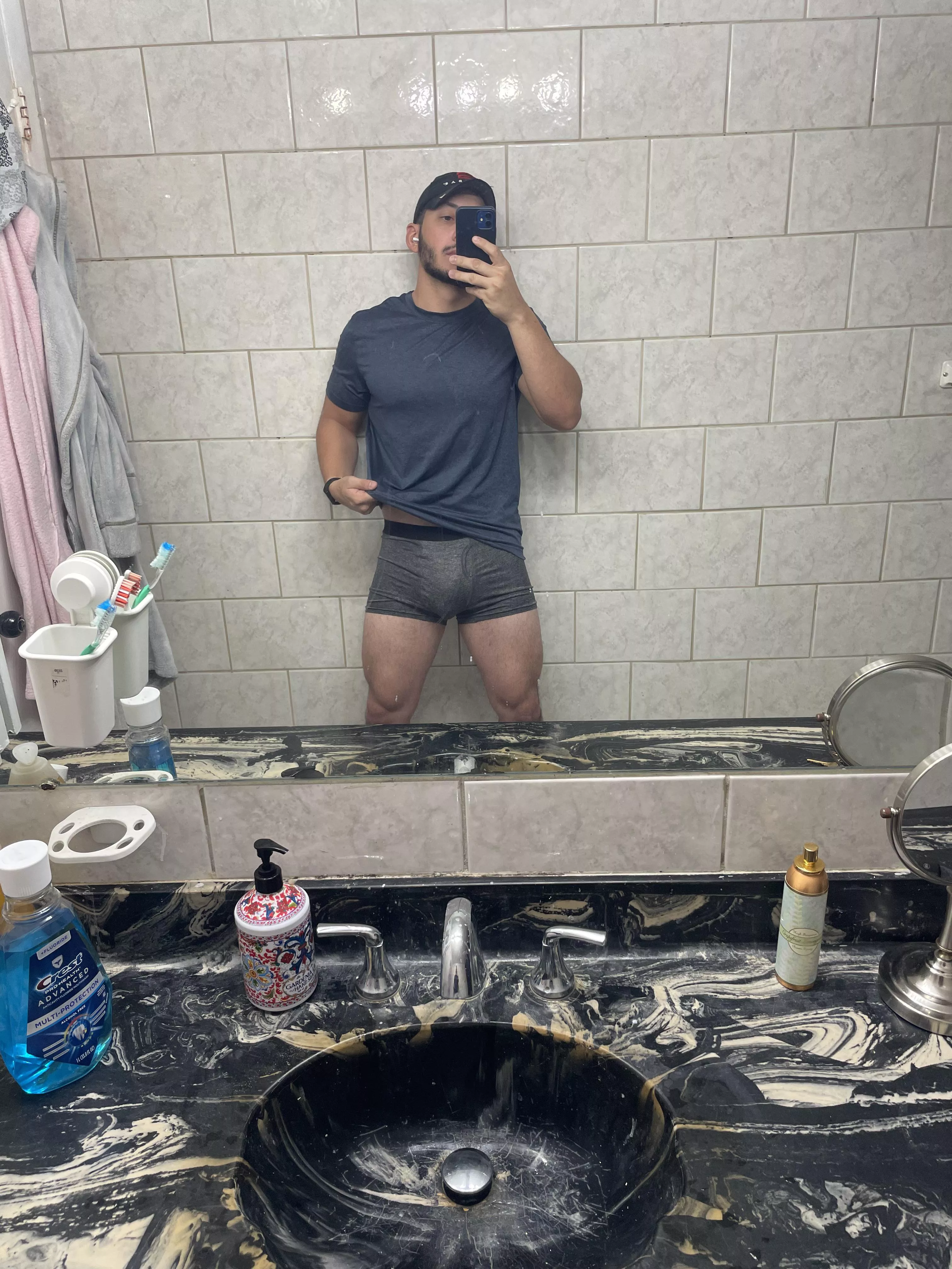 Howdy  posted by ConferenceGrand3343