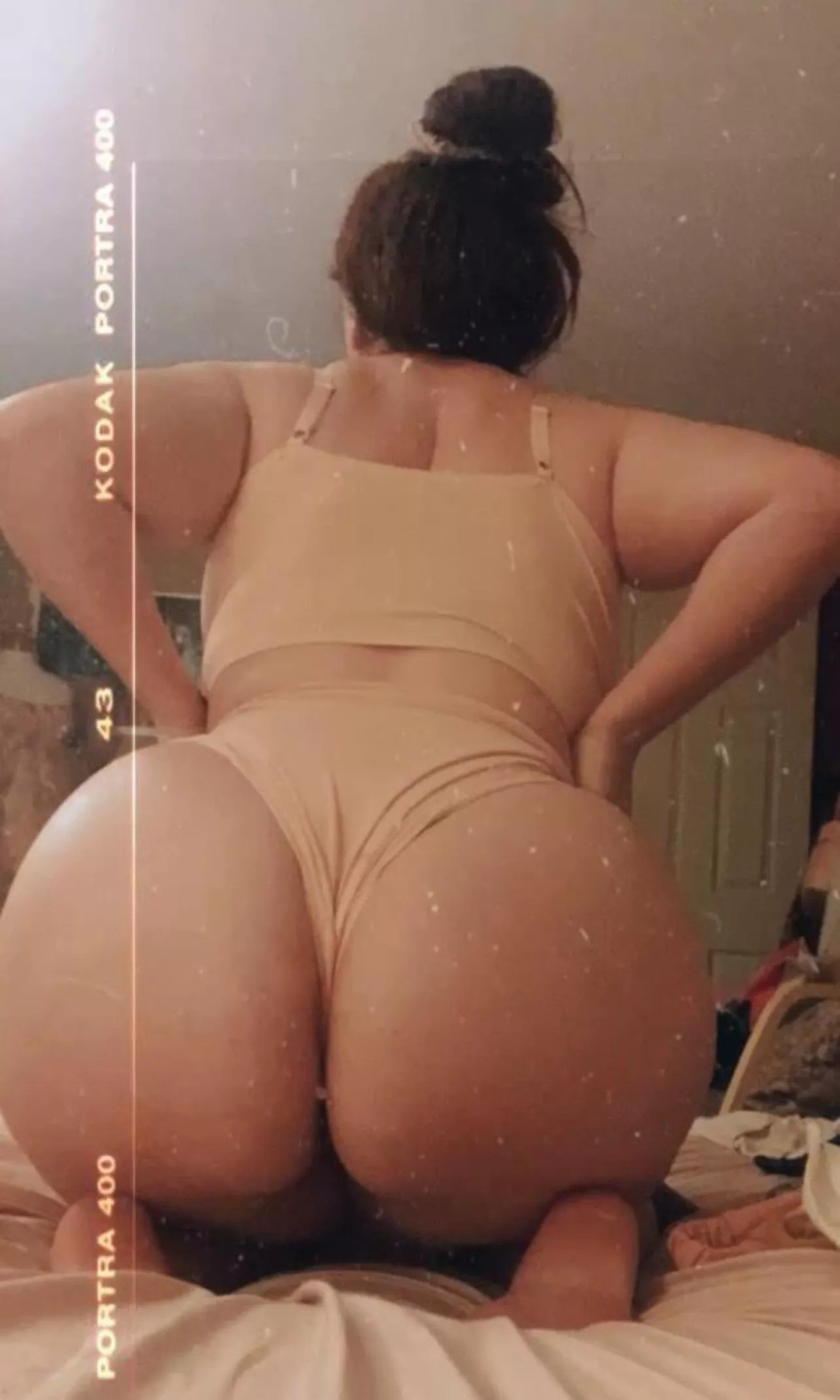 I need a pussy in my face right now 😩 posted by Abz___