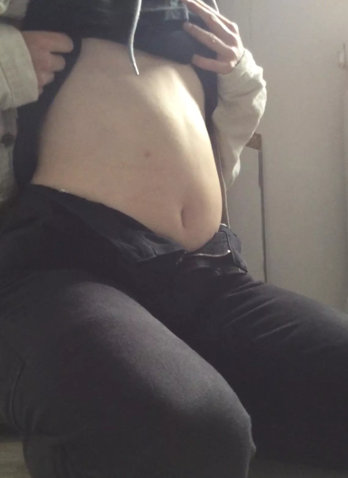 I outgrown my largest Jeans 😵‍💫 posted by smolchubby